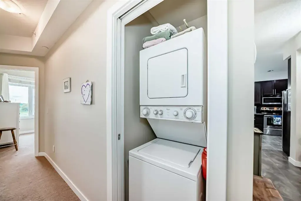 1005B Westmount Drive, #314
