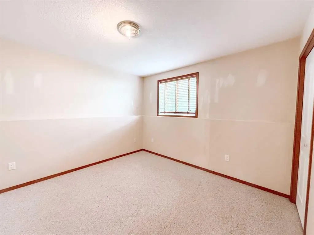 1006 3 Avenue, #3