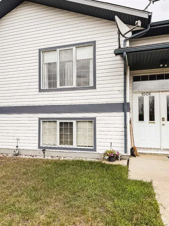 1006 3 Avenue, #3
