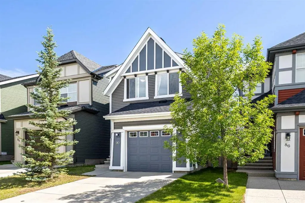 90 Evansridge Crescent NW