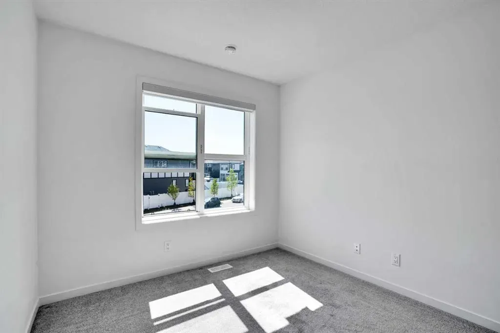 38 Magnolia Court SE