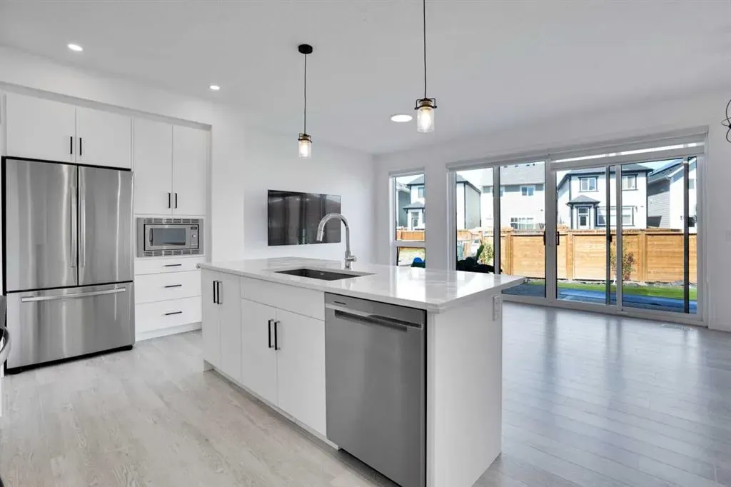38 Magnolia Court SE