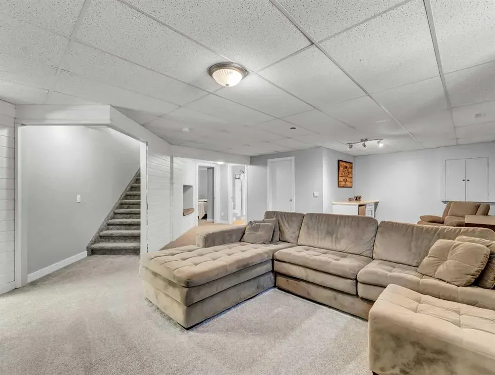 49 Vista Road SE