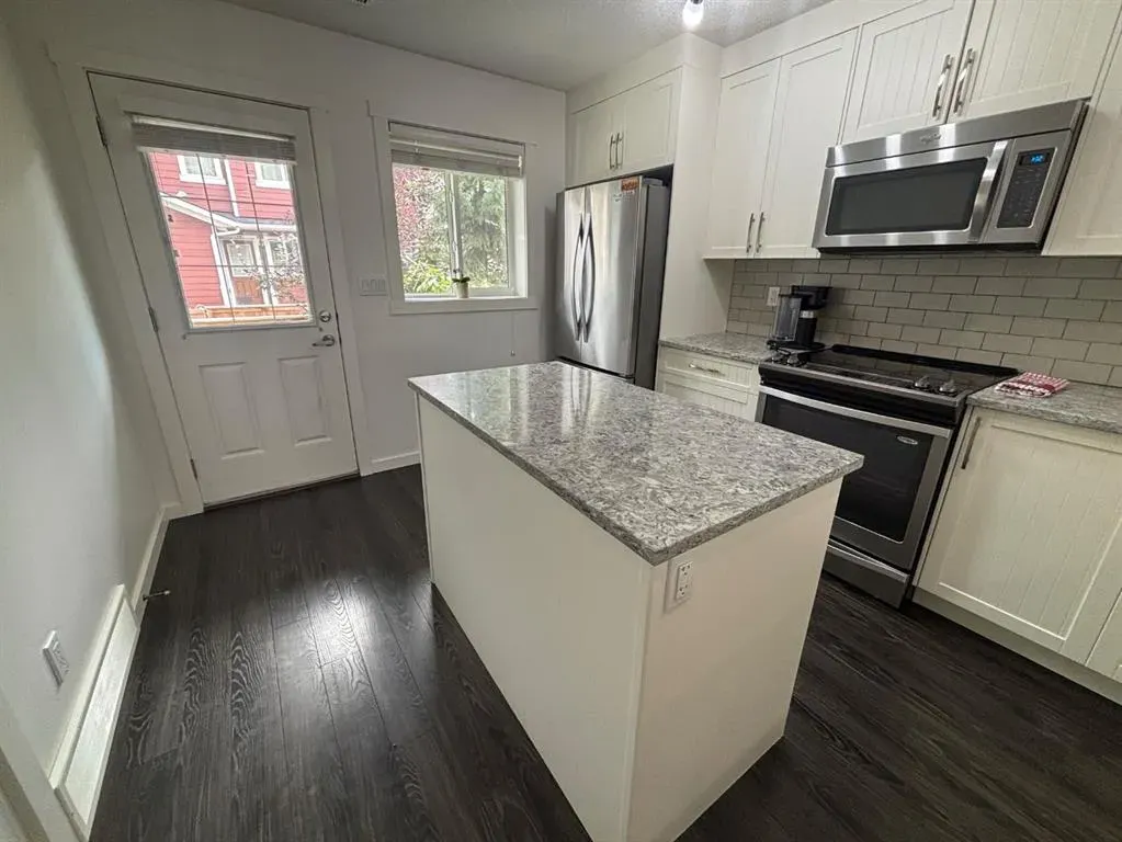 2400 Ravenswood View SE, #1513