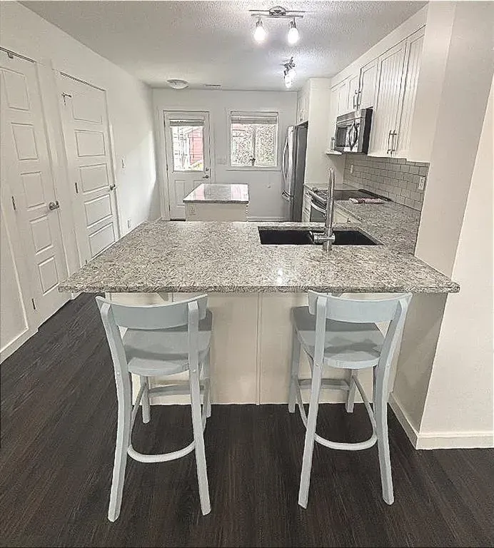 2400 Ravenswood View SE, #1513