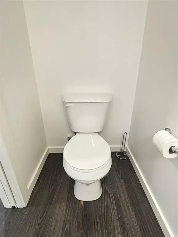 2400 Ravenswood View SE, #1513