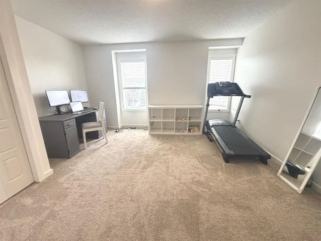 2400 Ravenswood View SE, #1513