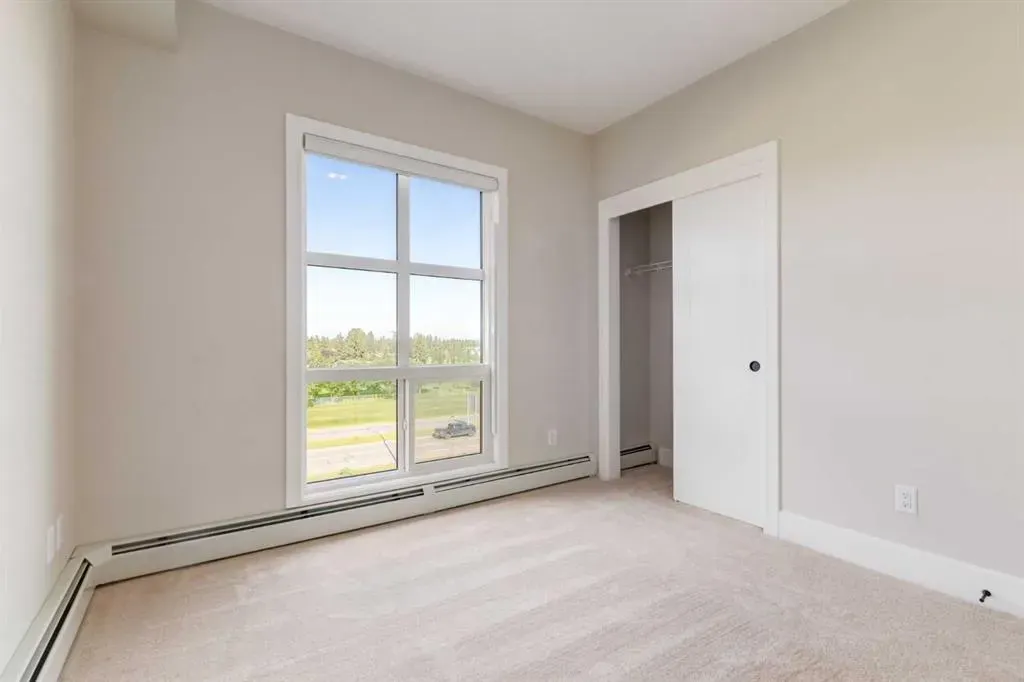 330 Dieppe Drive SW, #302