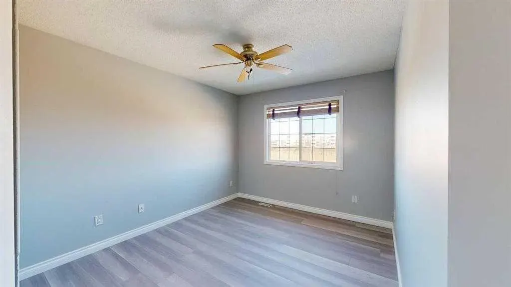 334 Grosbeak Way
