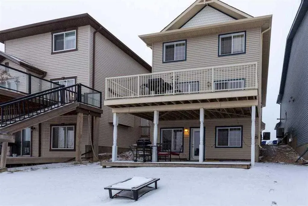334 Grosbeak Way