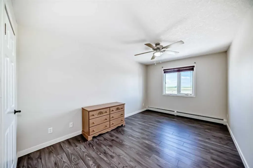 1010 Railway Street, #312