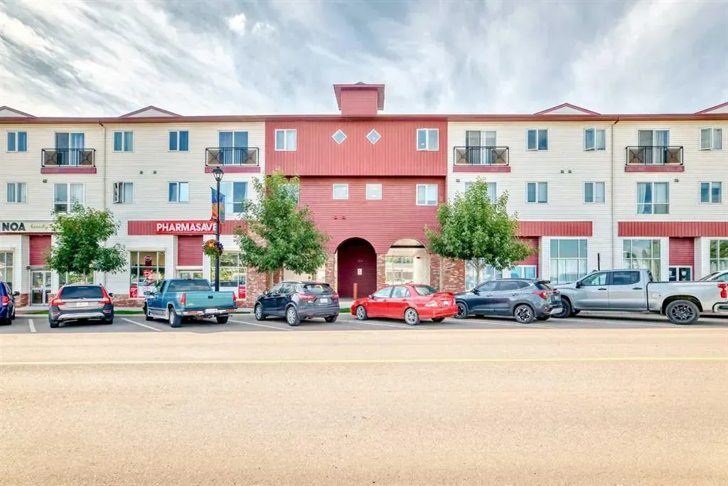 1010 Railway Street, #312