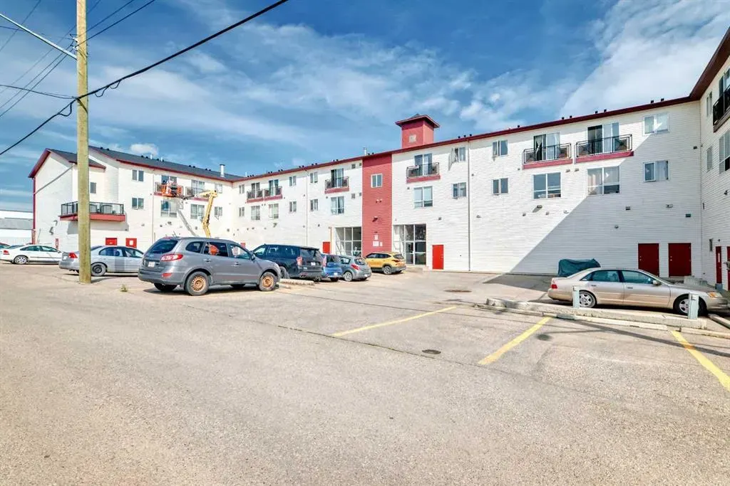 1010 Railway Street, #312