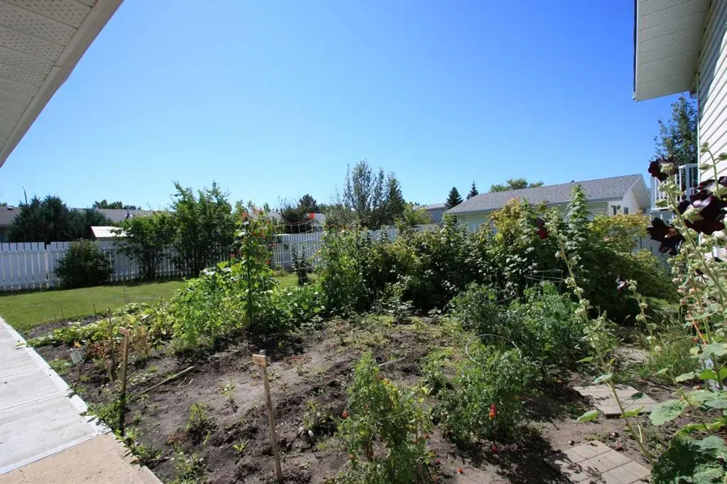 6607 54 Avenue