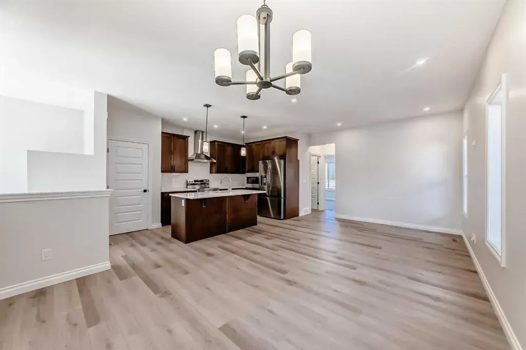 375 Homestead Grove NE