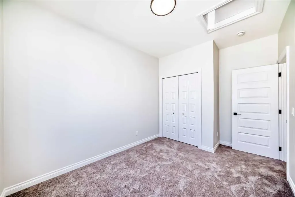 375 Homestead Grove NE