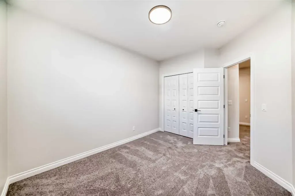 375 Homestead Grove NE
