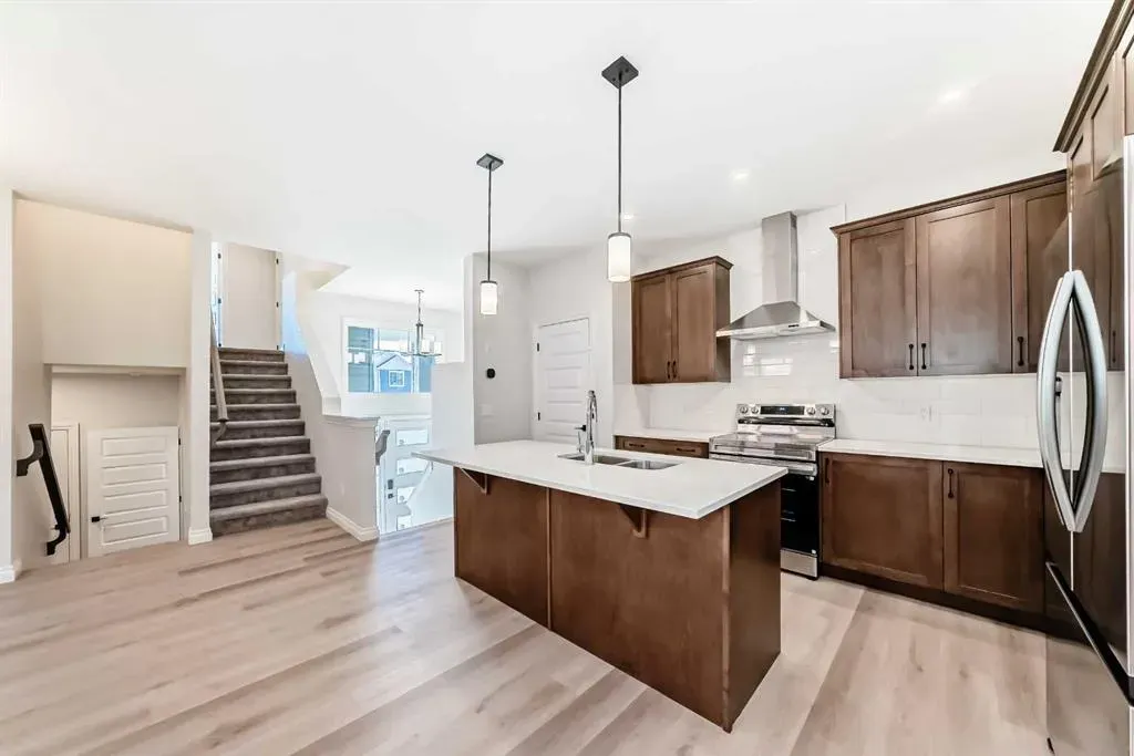 375 Homestead Grove NE