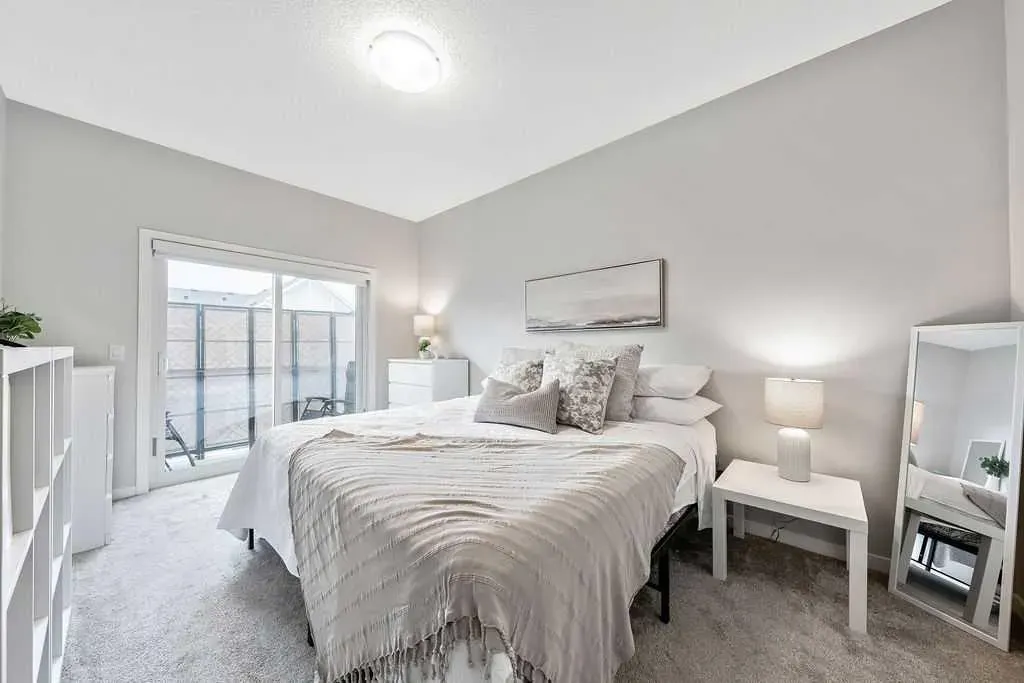 250 Fireside View, #1102