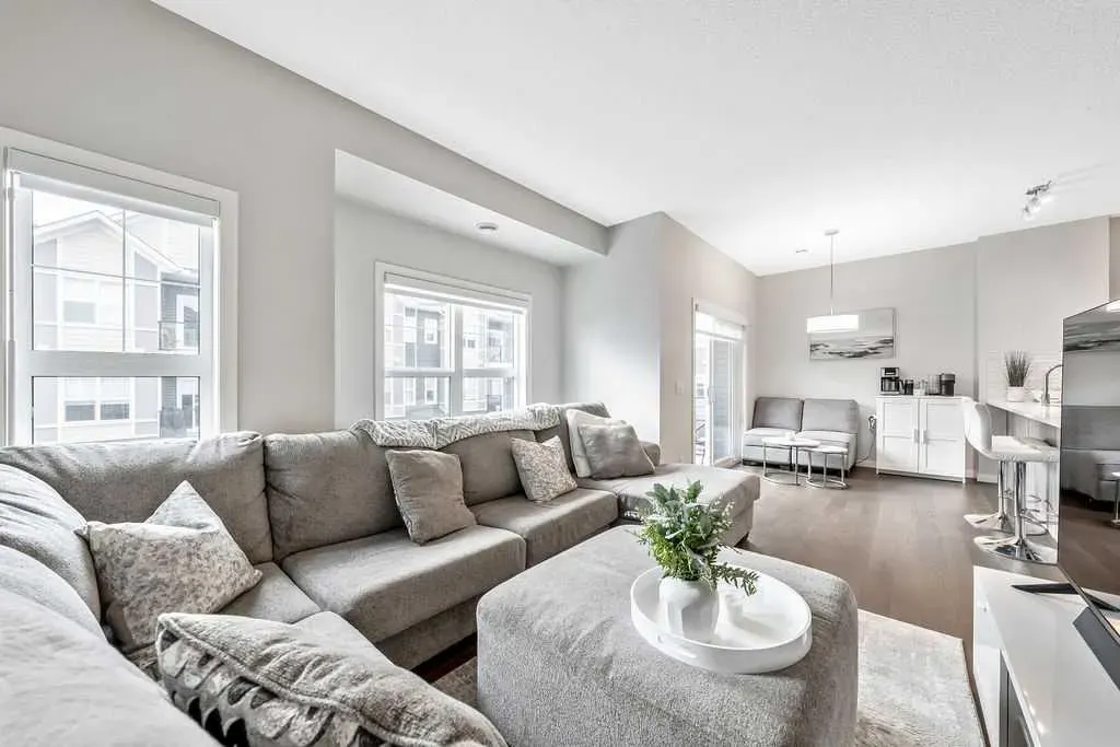 250 Fireside View, #1102