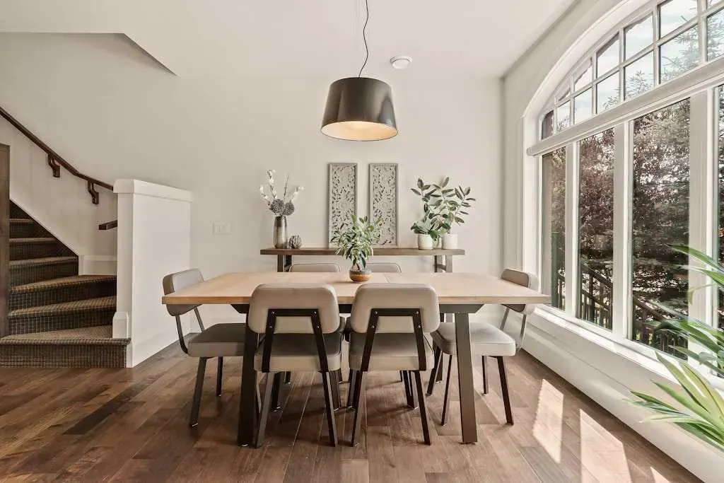 2214 30 Street SW, #103