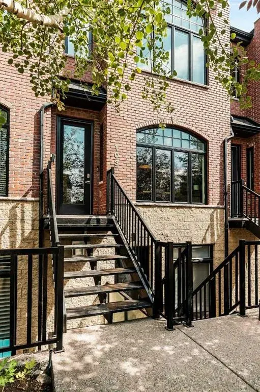 2214 30 Street SW, #103