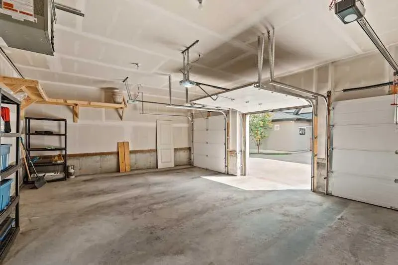 2214 30 Street SW, #103