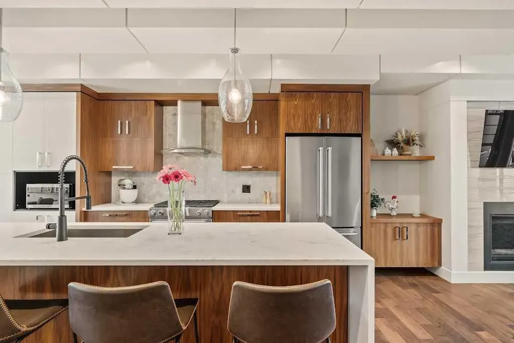 2214 30 Street SW, #103
