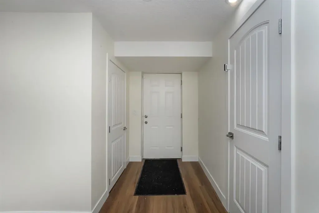140 Whitworth Way
