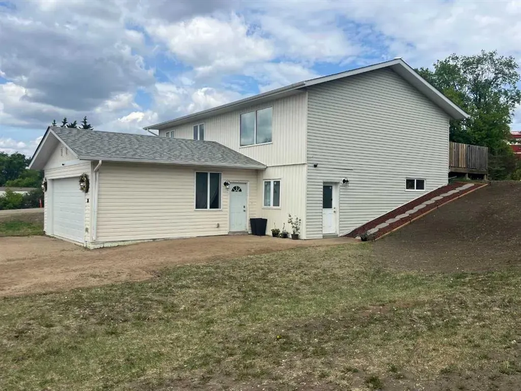 26 Hillmond Avenue
