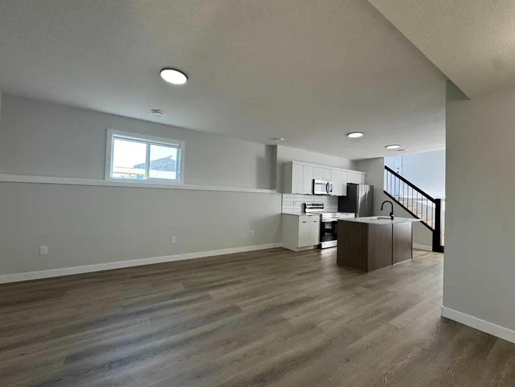 10302 128 Avenue, #A