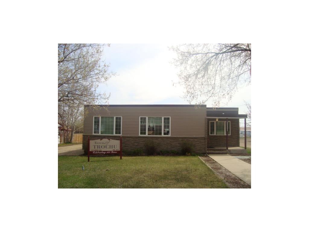 Listing C4117036 - Large Photo # 3