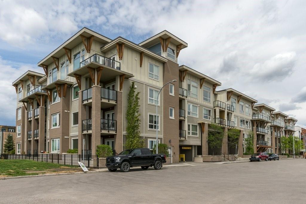 721 4 Street NE, (MLS® C4300244) See this property for sale in