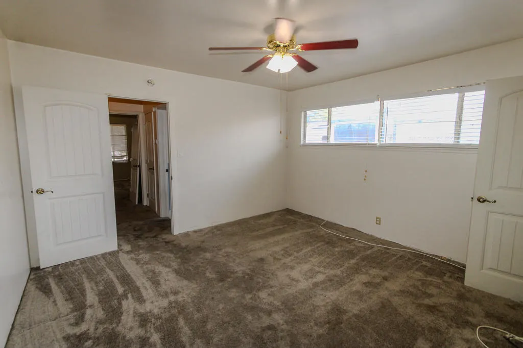 945 W J Street