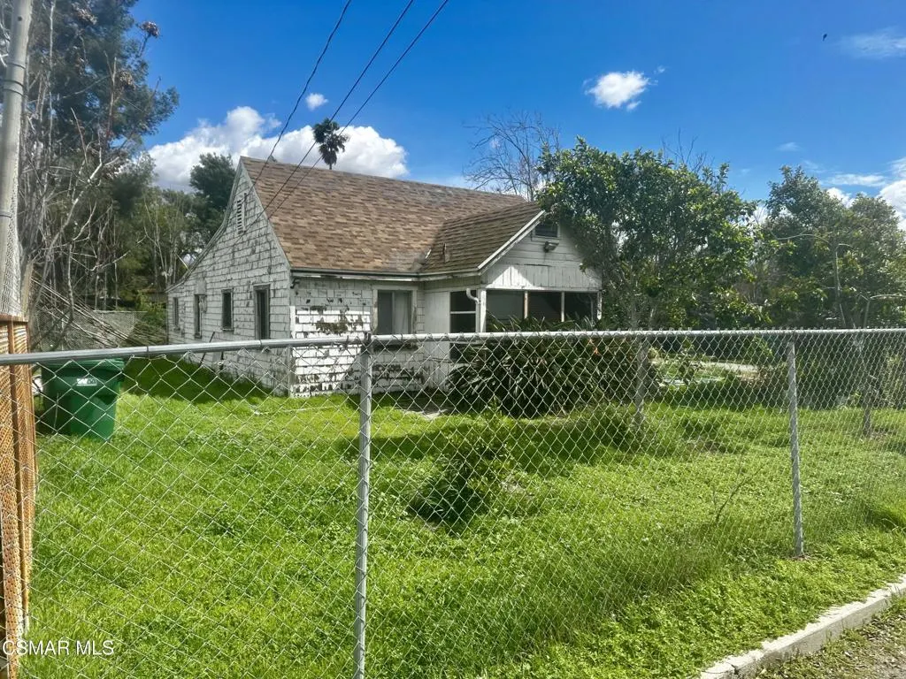 4322 Bogart Avenue