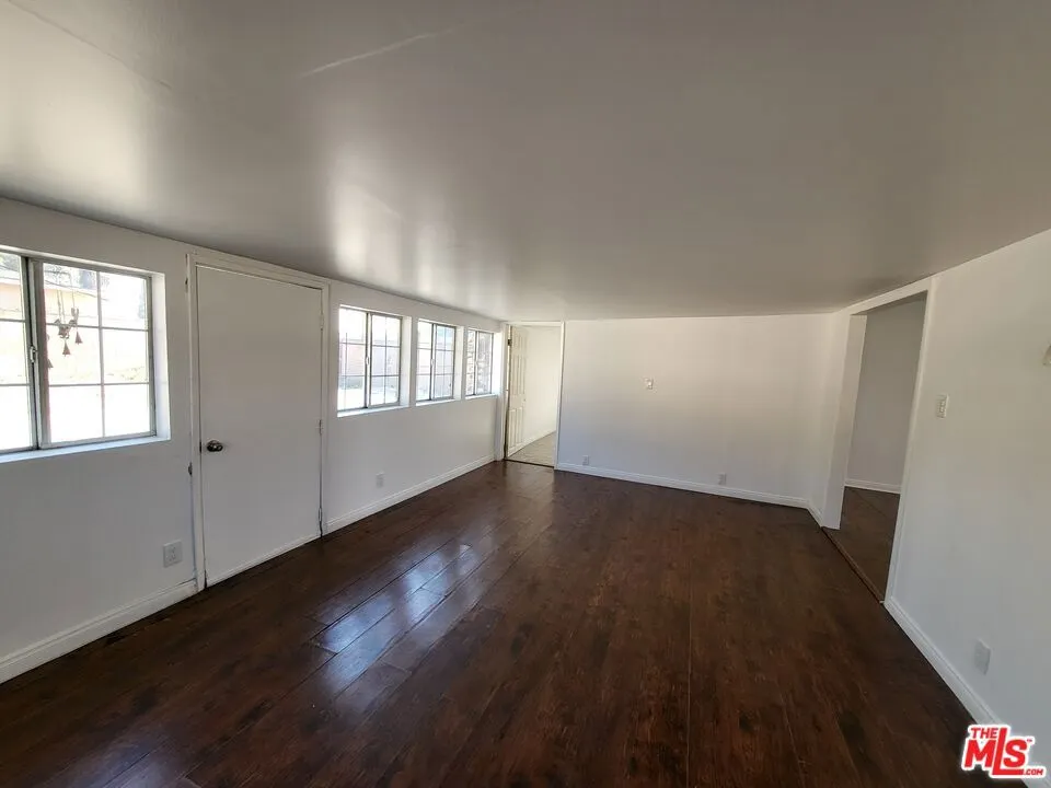 1760 S Vecino Avenue