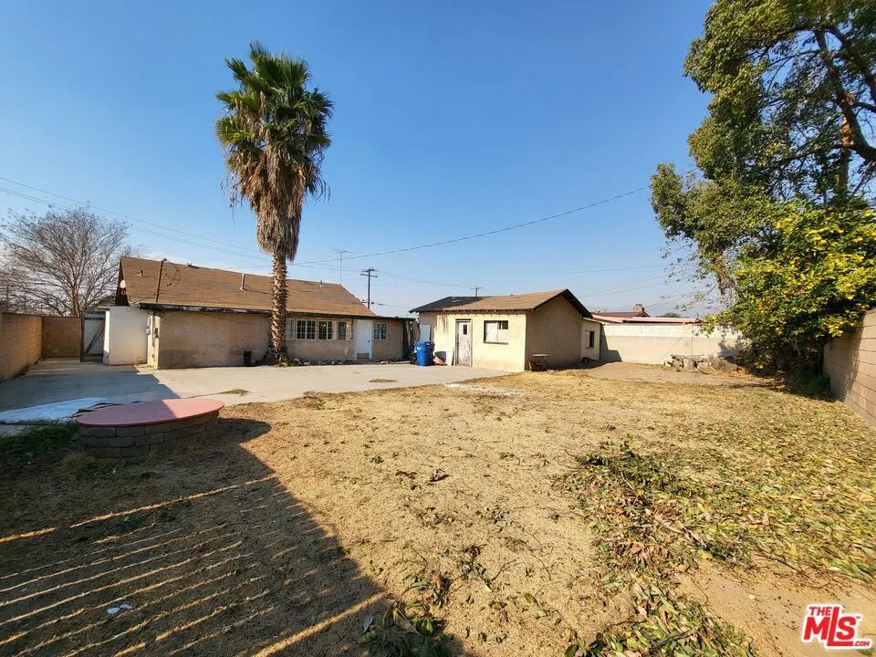 1760 S Vecino Avenue