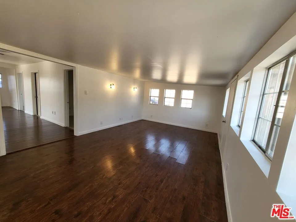 1760 S Vecino Avenue