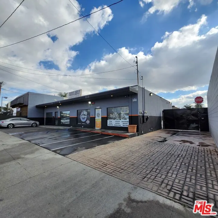 2446 2452 Durfee Avenue