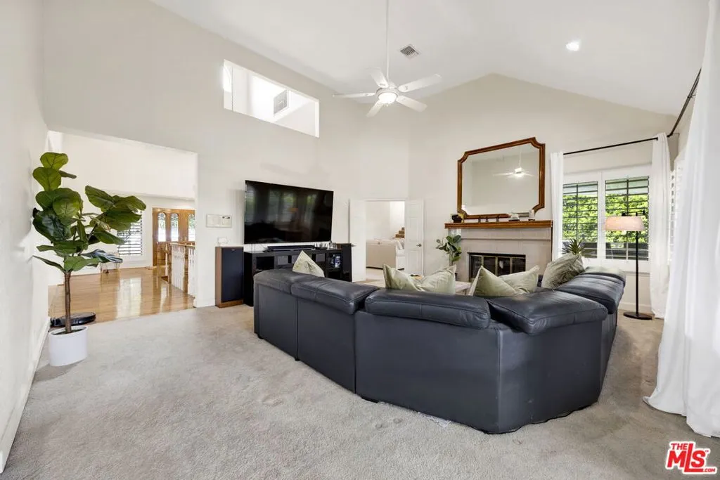 2200 Shenandoah Lane