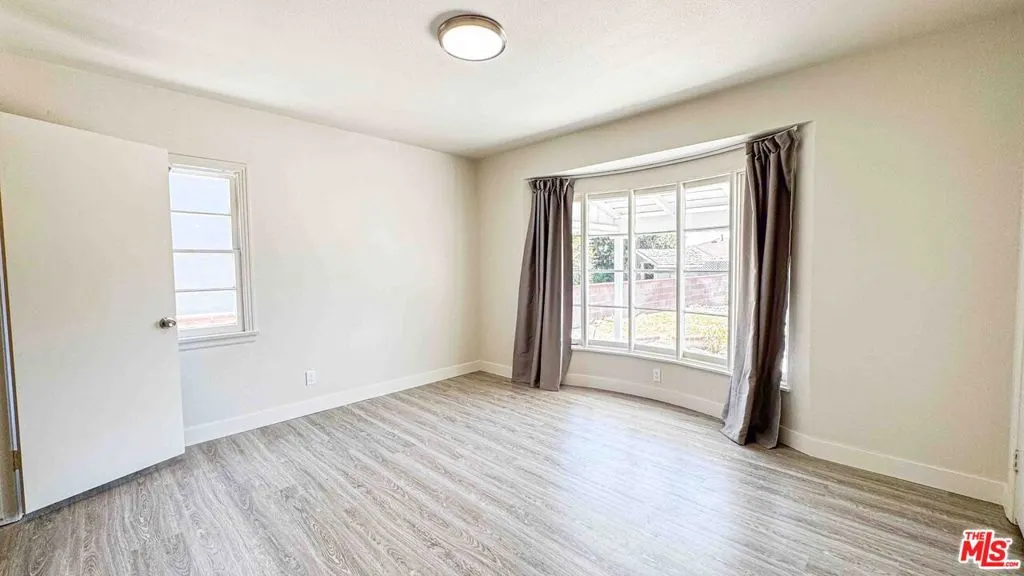 565 W El Morado Court