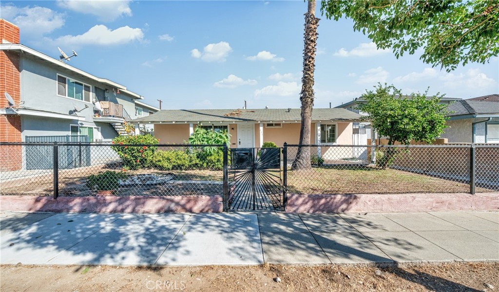 630 N Angeleno Avenue