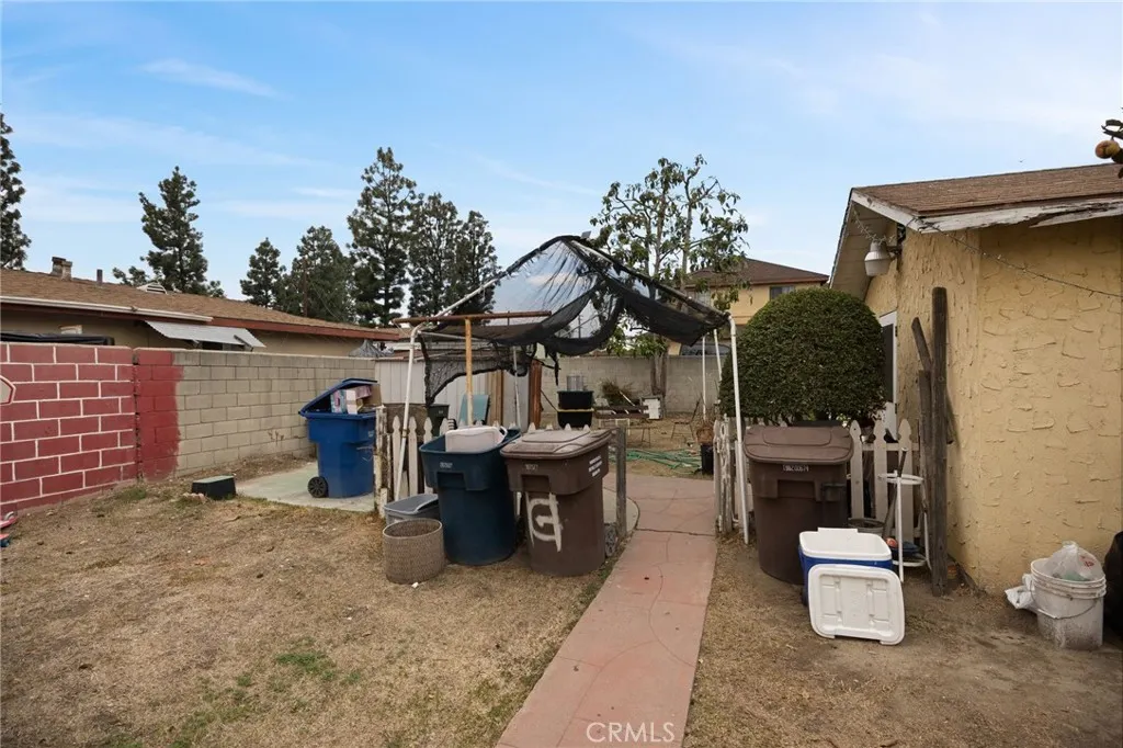 11133 Schmidt Road