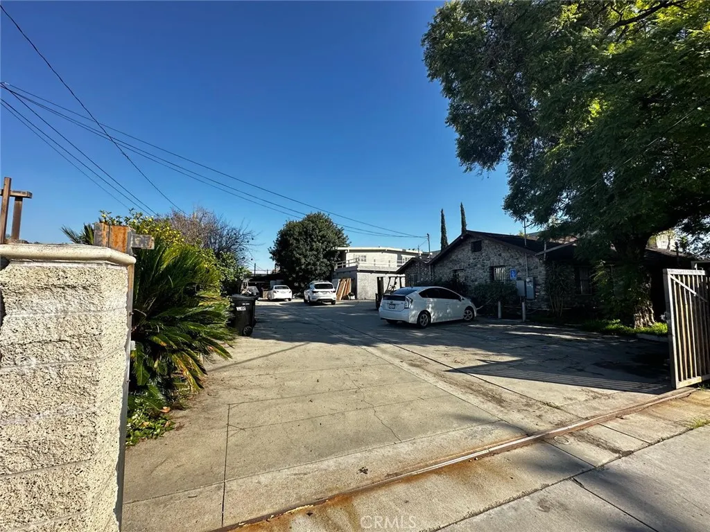 5040 Heintz Street