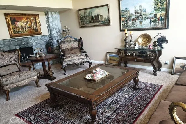 1355 Paseo Dorado