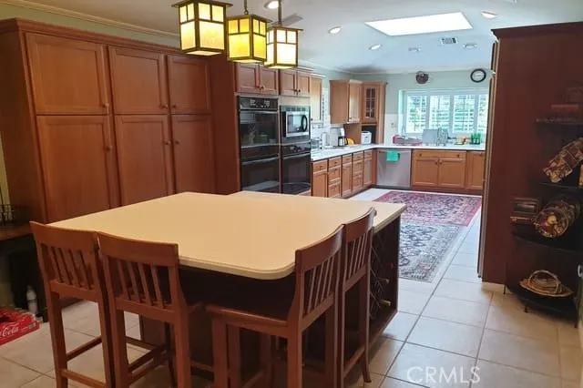 1355 Paseo Dorado
