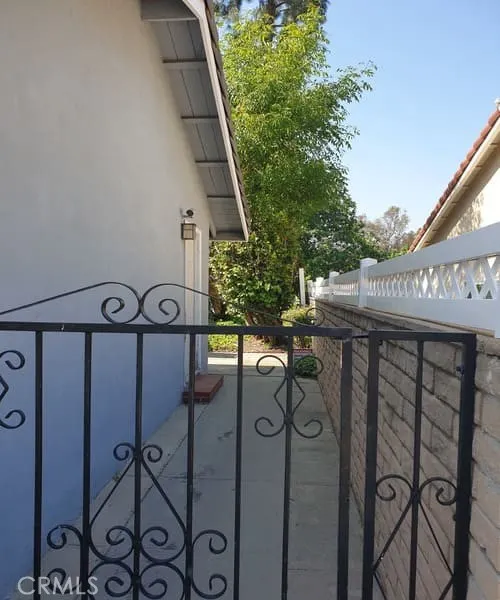 1355 Paseo Dorado
