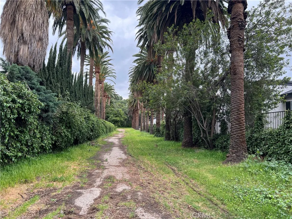 28 Oak Canyon Rd