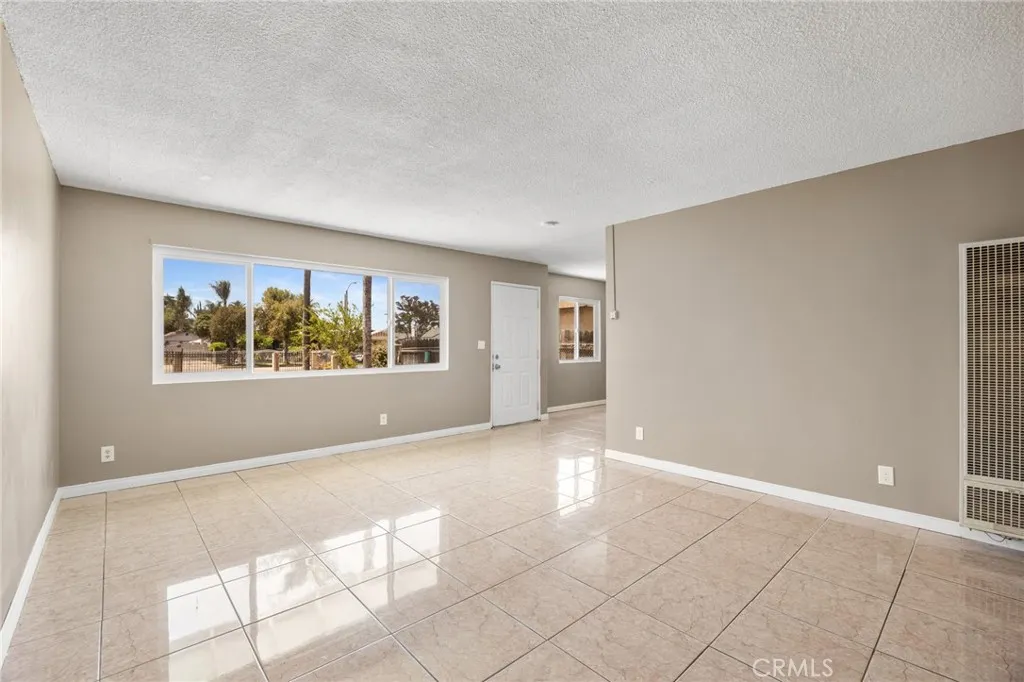 1163 W 3rd Street