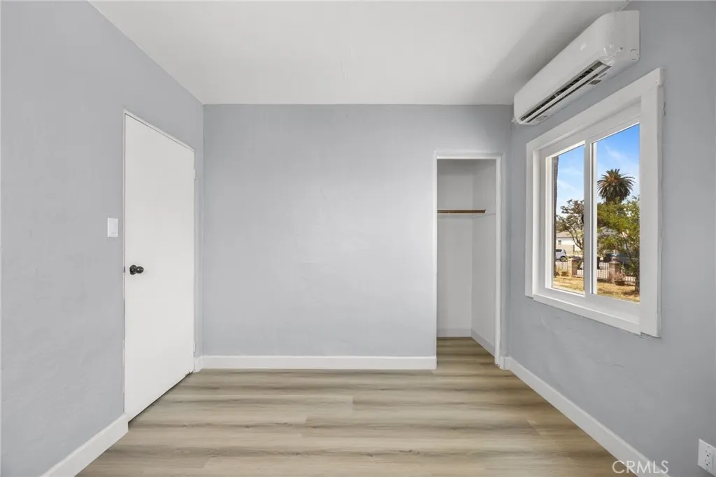 1163 W 3rd Street